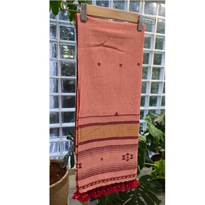 Dupatta en Coton de Luxe pour Femme – Tissu Fin Moderne, Doux pour la Peau, Respirant, Idéal pour la Mode Ethnique, le Bureau et les Tenues Décontractées - Product Image 1