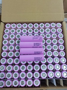 Ban đầu inr18650 35e 3.6V 3500mAh lithium có thể sạc lại Ion pin 10A xả xe đạp điện xe tay ga điện pin - Product Image 4