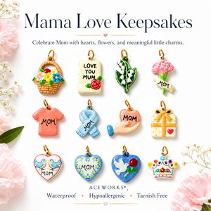 ของที่ระลึกสำหรับแม่  จี้รูปหัวใจดอกไม้เคลือบทอง 18K PVD บนสแตนเลสสตีลสำหรับเด็ก  วาดลายด้วยมือ  ของขวัญวันแม่ - Product Image 1
