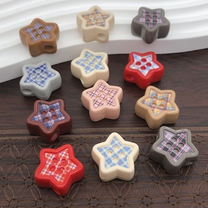 Nouvelles <span class=keywords><strong>perles</strong></span> acryliques à bouton étoile à motif écossais, peintes, à grand trou, <span class=keywords><strong>perles</strong></span> en vrac pour loisirs créatifs et accessoires de mode DIY - Product Image 1