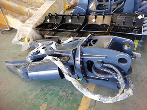 MONDE Nuova Cesoia Idraulica per Demolizione con Rotazione per Escavatore - Product Image 5