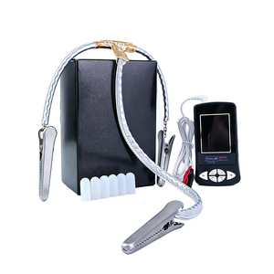 Pinza de electroestimulación de tres puntos para estimulación de pezones y lengua, clip de pezón con descarga eléctrica para juegos de dolor y estimulación de pezones - Product Image 5