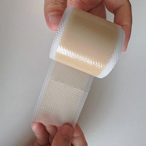 Plester Silikon Medis Gulungan - Lembaran Pengelolaan Bekas Luka yang Dapat Digunakan Kembali dengan Perekat Rendah Alergi 4cm X 15cm - Product Image 1