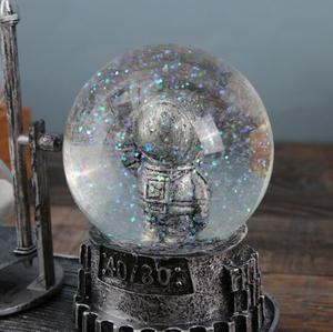 Cadeau de décoration artisanale de boule de cristal de résine de <span class=keywords><strong>sablier</strong></span> artistique rétro créatif pour la maison ou les vacances - Product Image 4