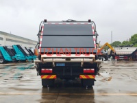 Camion compacteur de déchets Dongfeng 4x2 12,5 m³ 12500 L