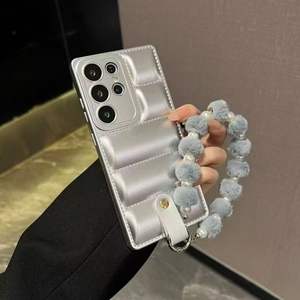 ผู้หญิงน่ารักหัวใจสายคล้องคอสร้อยข้อมือชุบ<span class=keywords><strong>กัน</strong></span><span class=keywords><strong>กระแทก</strong></span>หญิงสําหรับ<span class=keywords><strong>Samsung</strong></span> S24 S23 <span class=keywords><strong>S22</strong></span> S21 <span class=keywords><strong>Ultra</strong></span> A52 a53 A13 A12 - Product Image 1