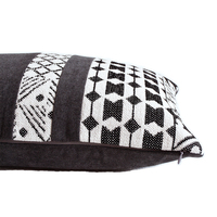 Coussin Frida Bohème Noir, Jacquard Géométrique Uni, Patchwork Élégant Superposé, Coussin Décoratif pour l'Intérieur de la Maison