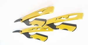 New Design Stainless Steel <b>Razor</b> <b>Straight</b> Folding <b>Razor</b> Barber <b>Razors</b> Shaver With Custom Brand Name Pakistan Made - Product Image 2