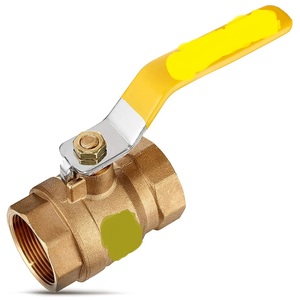 Válvula de bola manual de latón PN10 de alta calidad de 1/2 pulgada, NPT hembra/macho con sello de PTFE, OEM de acero al carbono para sistemas de fontanería de agua - Product Image 1