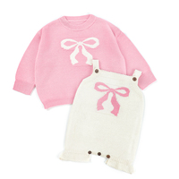 Vente en gros Grenouillère festonnée bleue pour bébé Ensemble de luxe neutre Body pour nouveau-né Tenue de Coming Home en tricot pour bébé