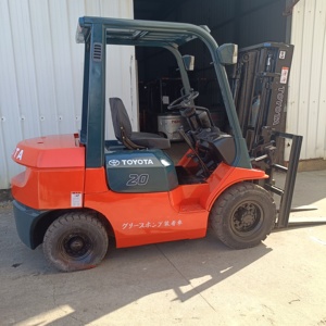 Chariot élévateur diesel Toyota d'occasion en bon état, modèle Fd20, 2 tonnes, avec équipement pour inspection par rapport et vidéo - Product Image 5