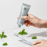 Dentifrice à la menthe blanchissant anti-caries à base de nano-hydroxyapatite pour dents sensibles, soins bucco-dentaires pour adultes et usage domestique