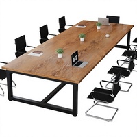 Table de conférence longue en bois, style postmoderne, bureau haut de gamme, ignifuge, pieds antidérapants, chaises, salle de réunion, salle de formation