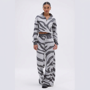 Women's Zebra Print 2-Piece Set Full Sleeve Loose Fit <b>Knitted</b> Sweatshirt Joggers Casual All Seasons <b>Animal</b> <b>Pattern</b> Long Set - Product Image 1