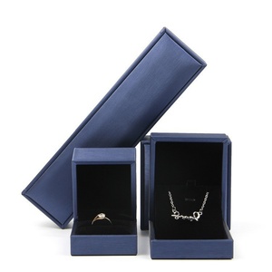 Wholesale Champagne PU Leather Ladies Round-corner Flip Bracelet Necklace <b>Ring</b> Women Jewelry <b>Boxes</b> with Velvet Insert - Product Image 5