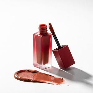 Dinto Madame Butterfly Blurring Lip Veil 109 Crescendo, Lápiz Labial Mate Aterciopelado, Resistente al Agua, de Larga Duración, Tinte Labial Coreano - Product Image 1
