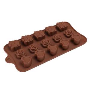 Moule en silicone antiadhésif sans BPA en forme de cœur et de fleur à 15 cavités pour chocolat, certifié LFGB, idéal pour la fabrication de cadeaux DIY - Usine MUYULINS - Product Image 1