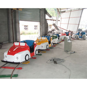 Balade en train électrique sur Park & Home Attractions <span class=keywords><strong>1</strong></span> + 3 Cabines avec lumières LED musicales et <span class=keywords><strong>attraction</strong></span> touristique fumée Direct du fabricant - Product Image 3