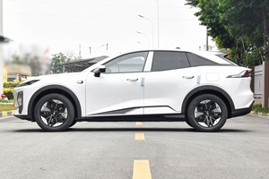 2024 Changan S07รถไฟฟ้าแบบไฮบริด S07ลึกยานยนต์ไฟฟ้าขับเคลื่อนพลังงานรุ่นใหม่ห้าประตูขยายระยะได้ - Product Image 3