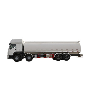 Spécifications multiples de seconde main Diesel Produits de haute qualité Camion-citerne à carburant 30000 litres à vendre - Product Image 1