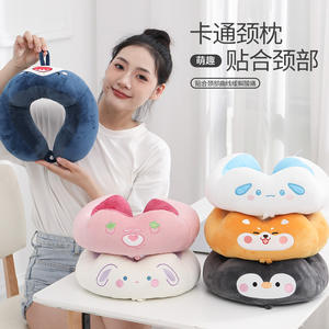 Oreiller de voyage portable en forme de U, motif requin de dessin animé, rembourrage polyester, 28x26x14cm - Product Image 2