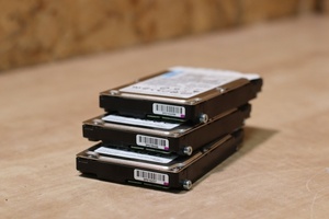 Ổ đĩa cứng công nghiệp 02yc764 HHD hiệu suất cao với công nghệ lưu trữ dữ liệu tiên tiến cho máy chủ - Product Image 2