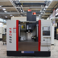 Centre d'usinage vertical professionnel VMC850 FANUC CNC BT40 12000 tr/min broche unique 24 outils ATC pour la fabrication de moules en métal