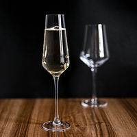 Verres à vin rouge soufflés à la main, grands verres à vin transparents, flûtes à champagne en cristal de qualité supérieure pour mariage et Noël, verres à eau personnalisés
