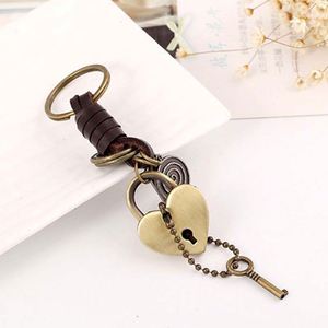Llaveros Retro Vintage Punk con Candado de Corazón, de Cuero Genuino, con Forma Irregular, para Parejas, Pequeño Regalo Creativo de Alta Calidad - Product Image 6