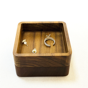 Dessous de verre en bois d'acacia écologique de couleur naturelle minimaliste moderne personnalisable D9H1 cm Chine OEM/ODM forme rectangulaire marque Huina - Product Image 3