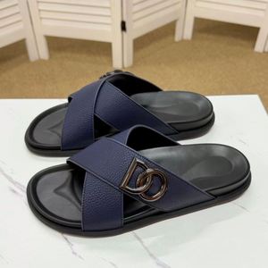 2026 New Luxury Designer Shoes Trendy Men Woman <b>Slides</b> <b>Slippers</b> Flat Sandal Non-Slip Beach <b>slippers</b> Outdoor Sandals Casual Shoes - Product Image 1
