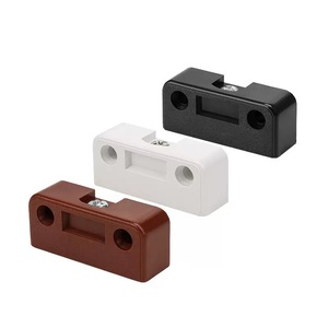 Connecteurs d'angle carrés pour armoires Yisheng Hardware YS025, support d'étagère en plastique pour placard - Product Image 2