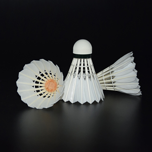 Volant de badminton Baton <span class=keywords><strong>Master</strong></span> AS50 personnalisable de haute qualité avec plume d'oie de qualité supérieure, idéal pour les joueurs professionnels - Product Image 6
