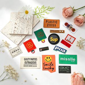 Etiqueta de Cuero PU Cosida y Empalmada con Logotipo Impreso Personalizado, Parche de Cuero para Manualidades, Accesorios para Tejidos y Bolsos de Lona - Product Image 1