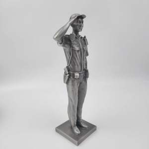 Barato guardia de seguridad hombre estatua escultura gris Metal artesanía trofeo Premio aluminio recuerdo negocio regalo hecho a mano fabricante - Product Image 3