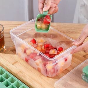 Nouveau moule à glaçons en silicone de qualité alimentaire avec fonction de congélation rapide et de démoulage facile pour la fabrication de glaçons dans le réfrigérateur domestique - Product Image 5