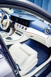Siège de voiture en cuir haute performance pour Mercedes-Benz Classe C C63 <span class=keywords><strong>AMG</strong></span> W206 - Product Image 4
