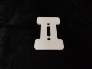 ييك تقدم قطع هيكلية خزفية مخصصة من الألومينا بنسبة 75% و95% و99% وقطع معدنية خزفية - Product Image 2