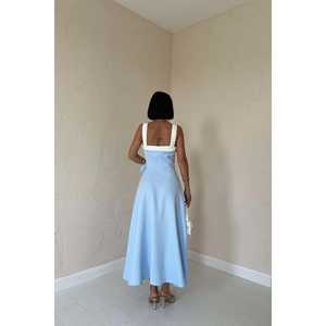 เดรสยาวลายดอกกุหลาบสีน้ำเงิน สายเดี่ยว แต่งซิป คอเหลี่ยม สไตล์เรียบร้อย สำหรับฤดูใบไม้ร่วง ใส่เที่ยวกลางคืน ไซส์ XS รับผลิตแบบ ODM - Product Image 1