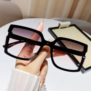 <strong>Square</strong> Large Frame Has a High-end Round <strong>Face</strong> and a Large <strong>Face</strong>, and the Simple <strong>Sunglasses</strong> Have a Personality and UV protection - Product Image 4
