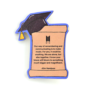 Insignia de Madera personalizada para camisa, broches de solapa de recuerdo de graduación para estudiantes, decoraciones, venta al por mayor - Product Image 6