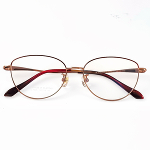 กรอบแว่นตา Fengchao ผู้ผลิตกรอบแว่นตาคุณภาพสูง ทำจากไทเทเนียมแท้ ทรงกลม น้ำหนักเบา พร้อมแผ่นรองจมูก - Product Image 6