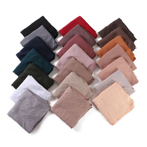 CCY venta al por mayor primavera liso suave musulmán cabeza arrugada Hijab chal poliéster islámico largo mujeres bufanda plisada - Product Image 4