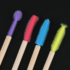 Brosse à mascara pour cils en silicone souple avec manche en bambou, outil de séparation des cils jetable et écologique, applicateur de cils en silicone - Product Image 5