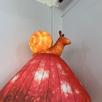 Décorations gonflables sur le thème des écureuils et des champignons, design de scène pour événements, logo gonflable, figurines de dessins animés