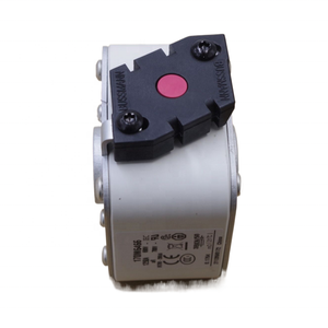 Hochgeschwindigkeits-Sicherung 170M6466 Spezial-Sicherungen 1250A AC690V Größe 3 AR Sicherungseinsatz - Product Image 2