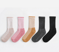 Chaussettes de yoga mi-longueur personnalisées longues tout compris dames éponge épaisse décalage paillettes Pilates chaussettes pour femmes
