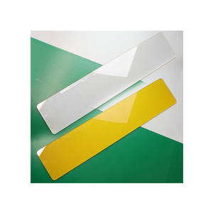 Plaque d'<span class=keywords><strong>Immatriculation</strong></span> de Voiture Acrylique Vierge Personnalisée du Royaume-Uni 11x52cm avec Chiffres et Lettres 4D et Films Réfléchissants Jaunes et Blancs - Product Image 1