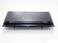 Ventes directes usine : Couvre-benne rigide tri-pliant à profil bas pour pick-up Ram Tacoma Dmax L200 Frontiner Silverado F150