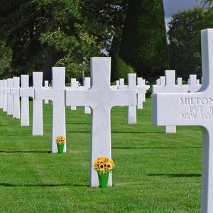Classic China Metal Cemetery Vases &amp; <strong>Grave</strong> Spikes <strong>Flower</strong> <strong>Holder</strong> <strong>for</strong> Cemeteries and <strong>Graves</strong> - Product Image 4